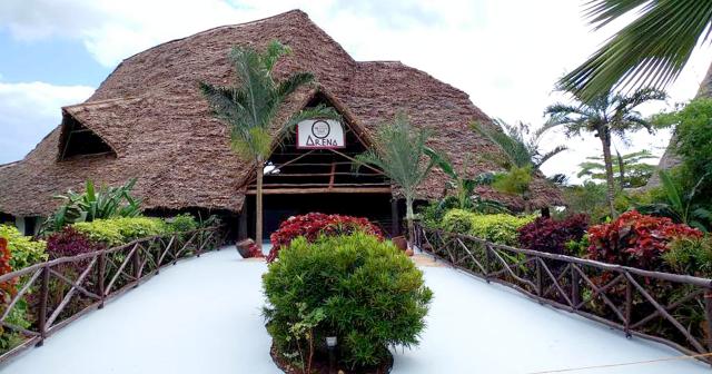 Voi-Kiwengwa-Resort-ENTRANCE