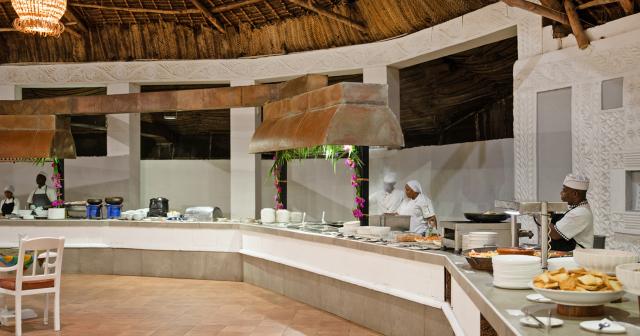 Voi-Kiwengwa-Resort-RESTAURANT-2025-02