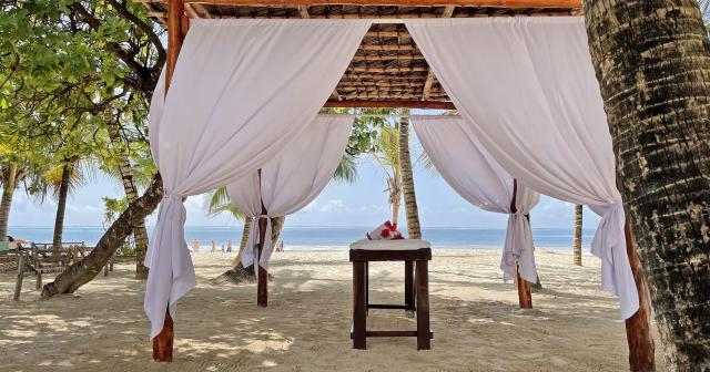 Voi-Kiwengwa-Resort-BEACH-04