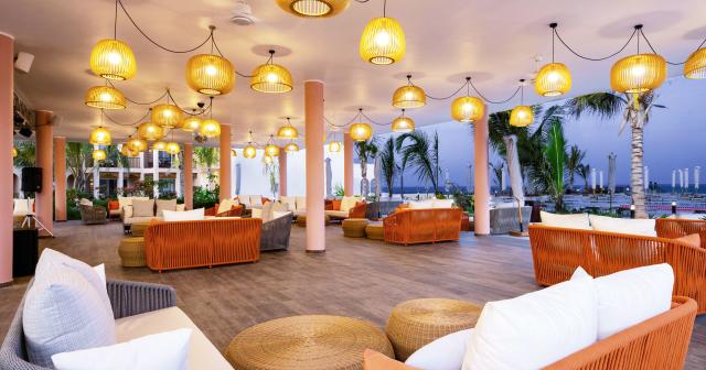 The-Mora-Zanzibar-POOLBAR