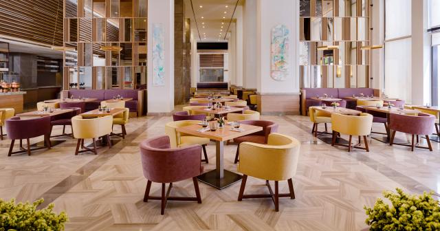 Intercontinental-Fujairah-Resor-NAMA-RESTAURANT