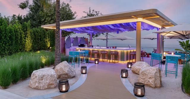 Intercontinental-Fujairah-Resort-BEACH-BAR-03