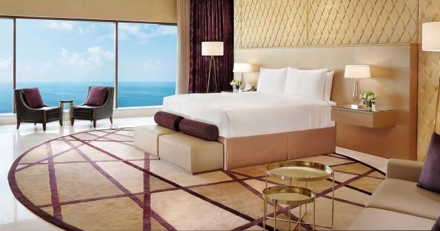 Fairmont-Ajman-ROOM-03