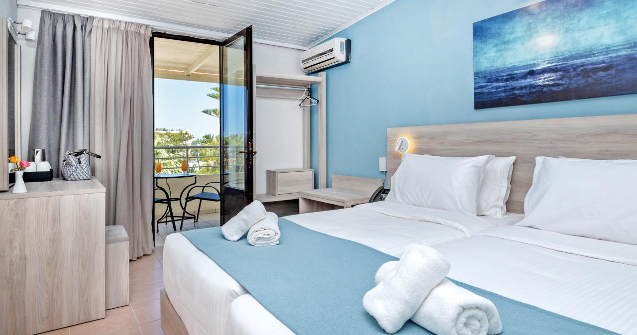 Azul-Eco-ROOM-01