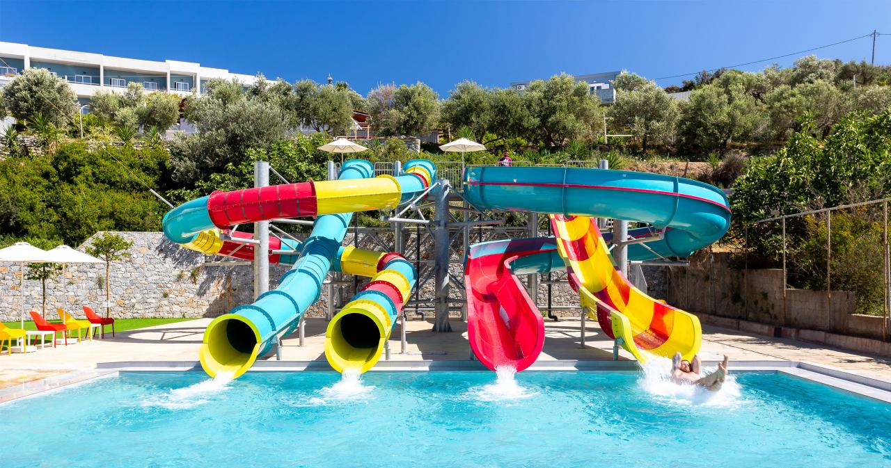 Azul-Eco-WATERSLIDES-01