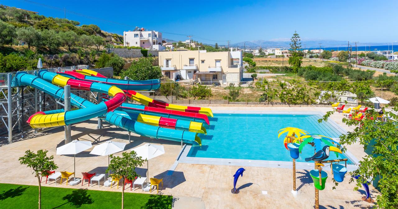 Azul-Eco-WATERSLIDES-02