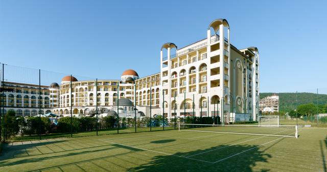Alua-Helios-Bay-MULTI-COURT-01