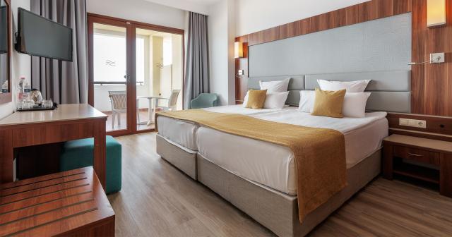 Alua-Helios-Bay-XS-ROOM-JR-01