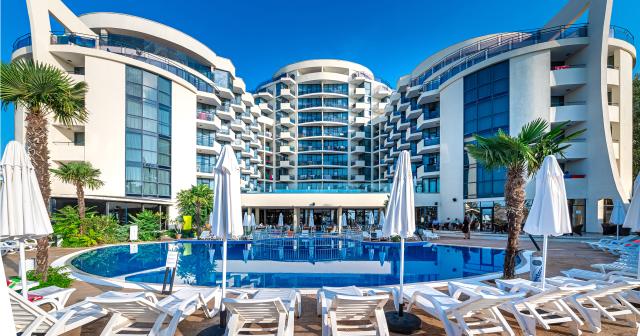 Zenith-HOTEL-VIEW-01