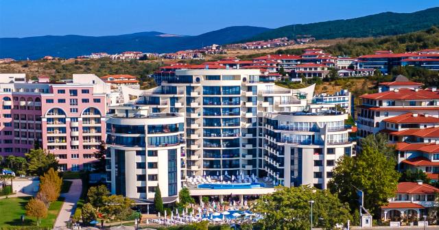 Zenith-HOTEL-OVERVIEW-01