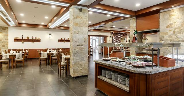 Aluasun-Helios-Beach-RESTAURANT-03