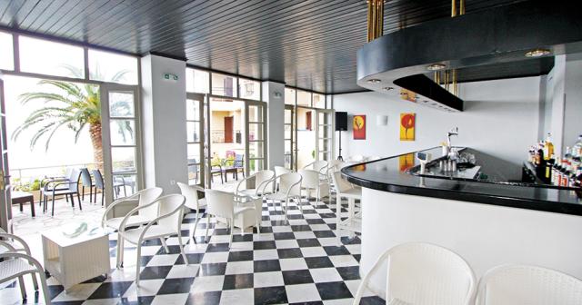 Belvedere-BAR