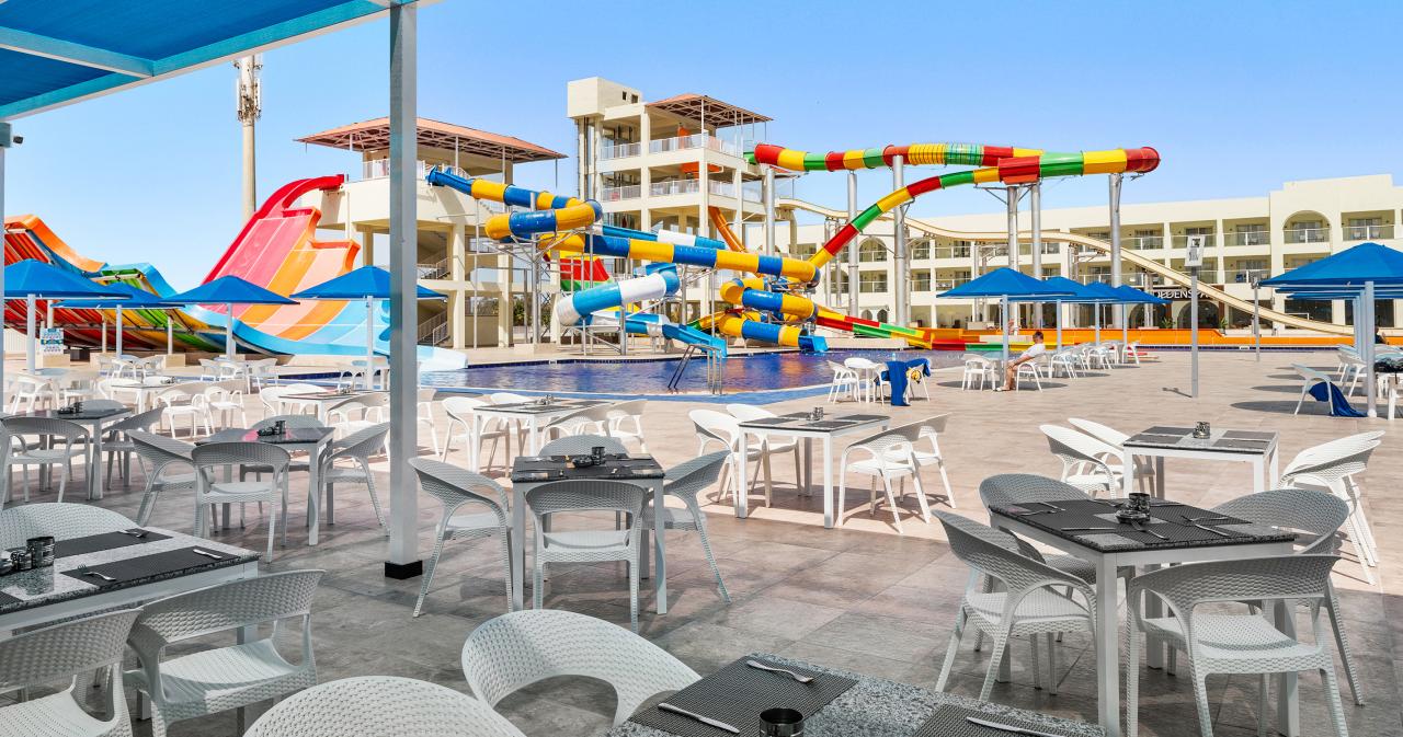 Albatros-Makadi-Resort-2025-New-AQUAPARK-FOOD-COURT
