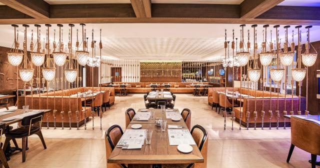 Hotel-Fairmont-Fujairah-COPPER-LOBSTER-RESTAURANT
