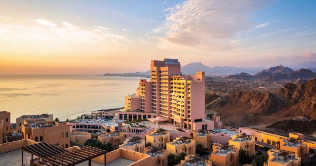 Hotel-Fairmont-Fujairah-HOTEL-OVERVIEW