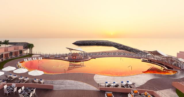 Hotel-Fairmont-Fujairah-LAVA-POOL-01