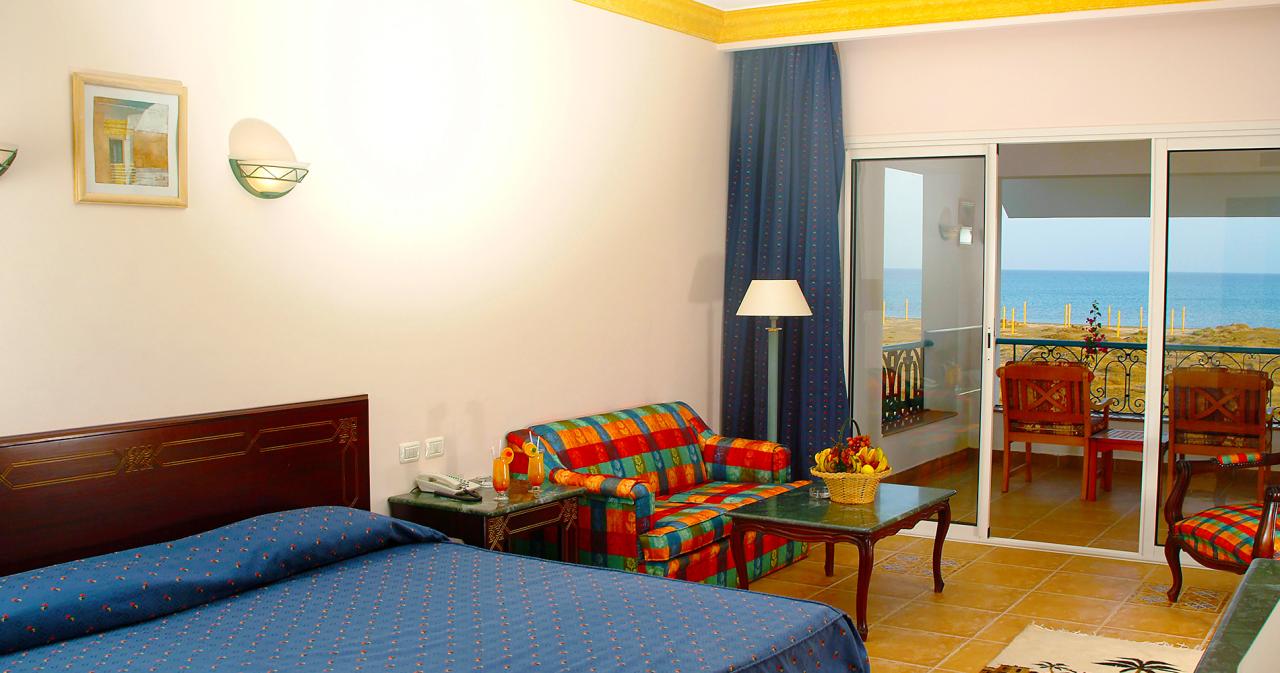 Lahami-Bay-Beach-Resort-ROOM-02