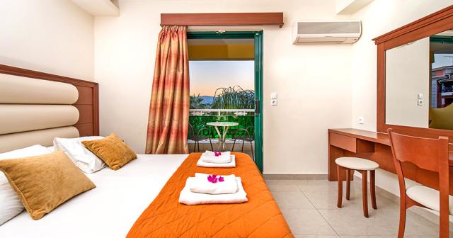 Caretta-Beach-Resort-ROOM