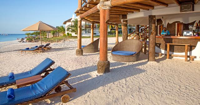 The-Royal-Zanzibar-Beach-Resort-BEACH-BAR