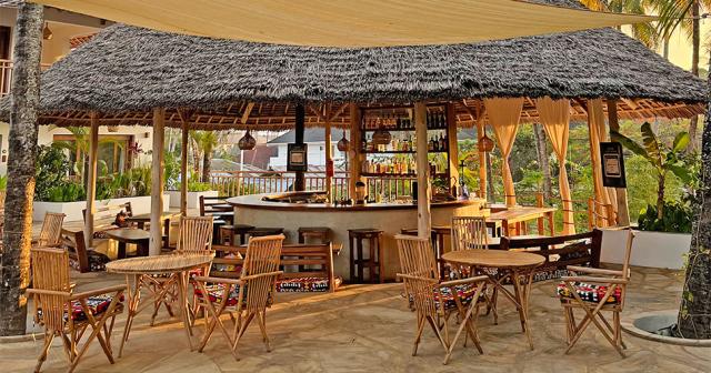 Aluna-Paje-BAR-02