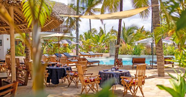 Aluna-Paje-POOL-AREA