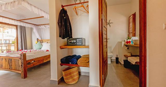 Aluna-Paje-ROOM-02