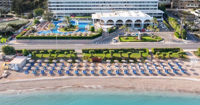 Oceanis-Beach-MAIN