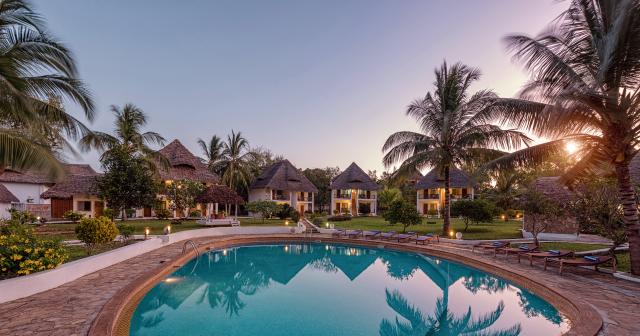 Filao-Beach-By-Sansi-POOL-01