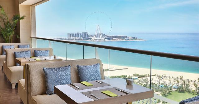 Al-Habtoor-Grand-Resort-CLUB-LOUNGE-01