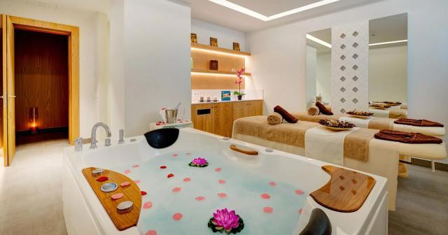 Hipotels-Playa-De-Palma-Palace-SPA-03