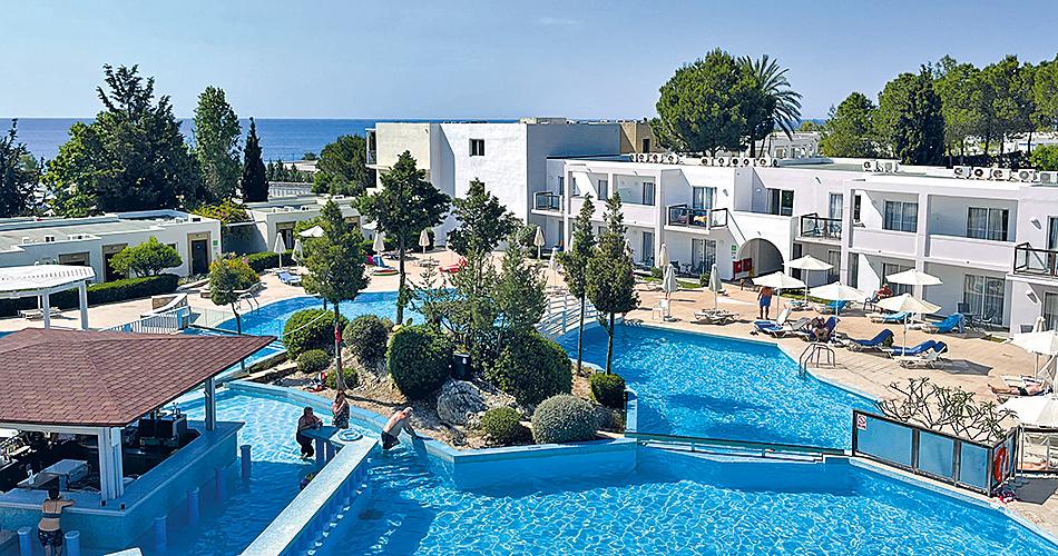 Labranda-Kiotari-Miraluna-POOL-2024-02