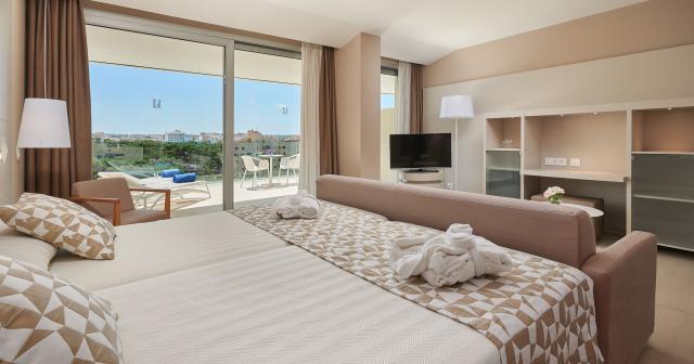 Hipotels-Gran-Playa-De-Palma-JUNIOR-SUITE