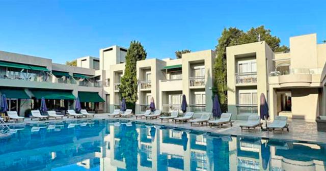 Ambrosia-Beach-Spa-POOL-02