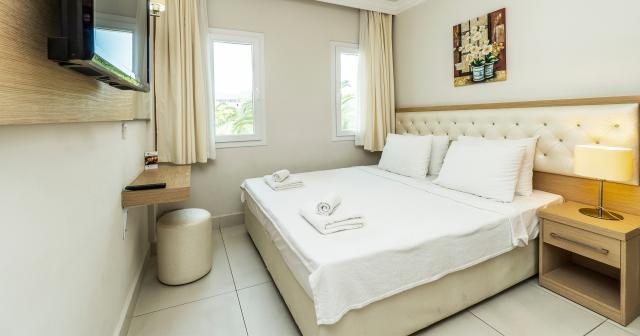 Dragut-Point-North-ROOM-01