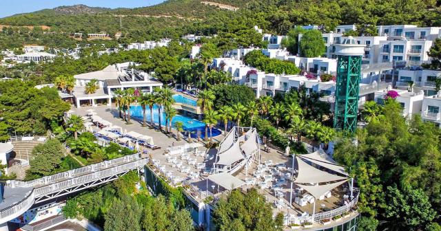 Blue-Dreams-Resort-2024-OVERVIEW-03