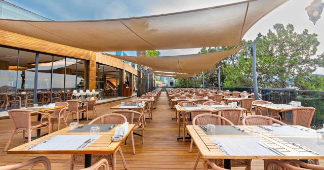 Blue-Dreams-Resort-2024-RESTAURANT-02