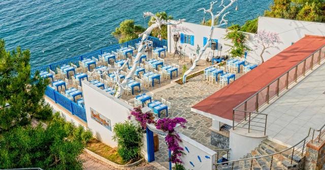 Blue-Dreams-Resort-2024-RESTAURANT-03