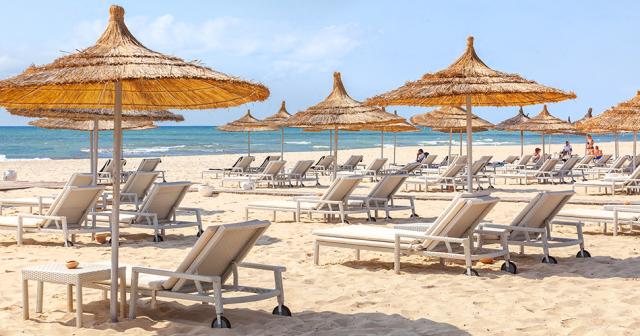 Blue-Oceana-Suite-BEACH-2021-03
