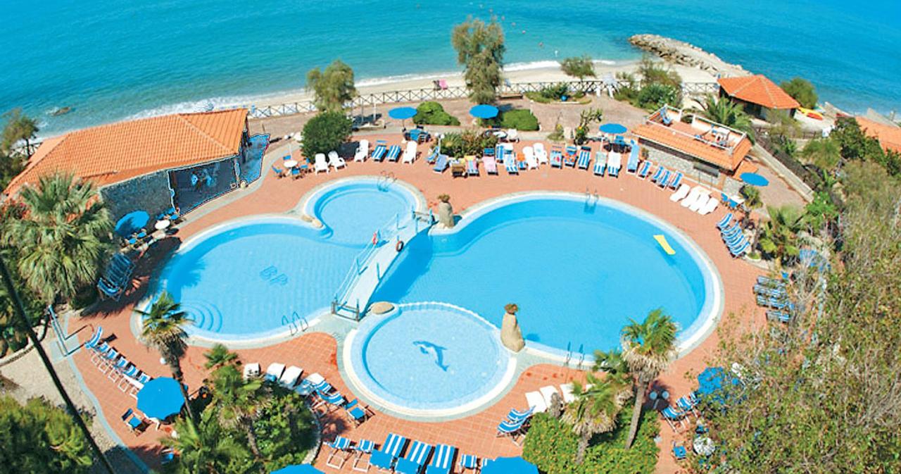 Futura-Style-Baia-Tropea-POOL-02
