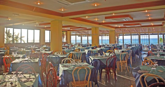 Futura-Style-Baia-Tropea-RESTAURANT-01