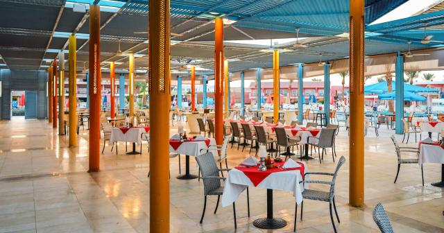 Mg-Alexander-The-Great-RESTAURANT-01