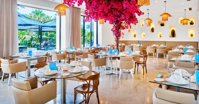 Nozha-Beach-Resort-Spa-RESTAURANT-04