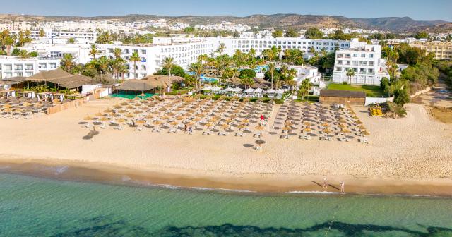 Nozha-Beach-Resort-Spa-OVERVIEW-01