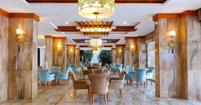 Blue-Wave-LOBBY-02