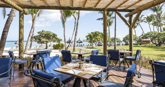 La-Pirogue-A-Sun-Resort-RESTAURANT