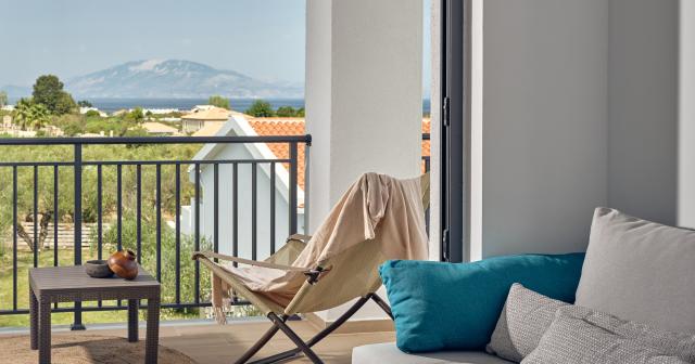 Cavo-Oriente-Beach-ROOM-BALCONY