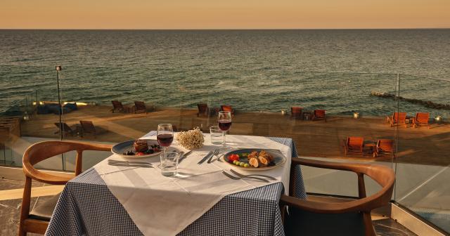 Cavo-Oriente-Beach-RESTAURANT-03