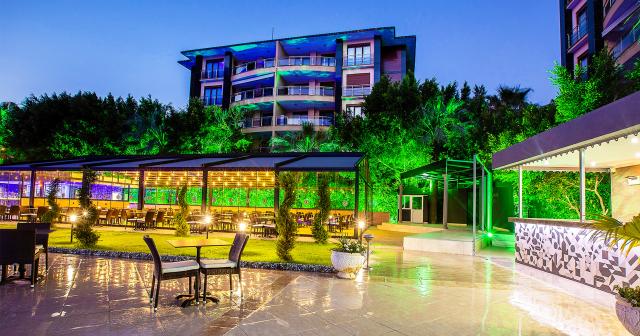 Grand-Alisa-RESTAURANT-02