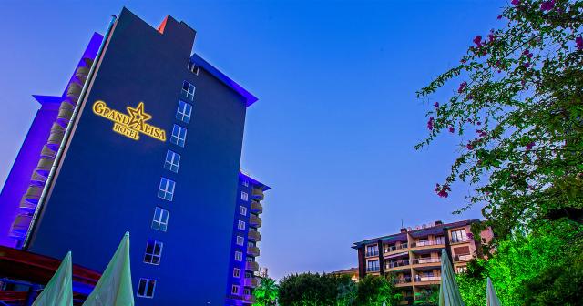 Grand-Alisa-HOTEL-01