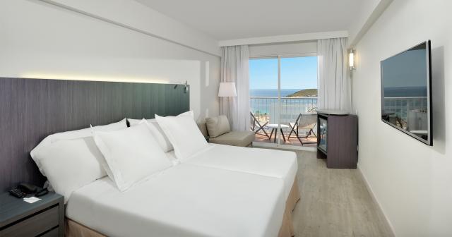 Sol-House-The-Studio-ROOM-SEA-VIEW-01